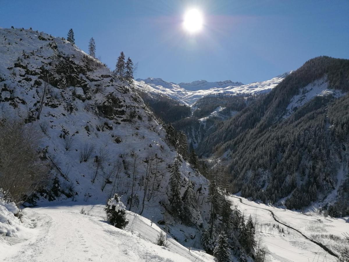 Naturhotel Huettenwirt Im Grossarltal Hüttschlag Esterno foto