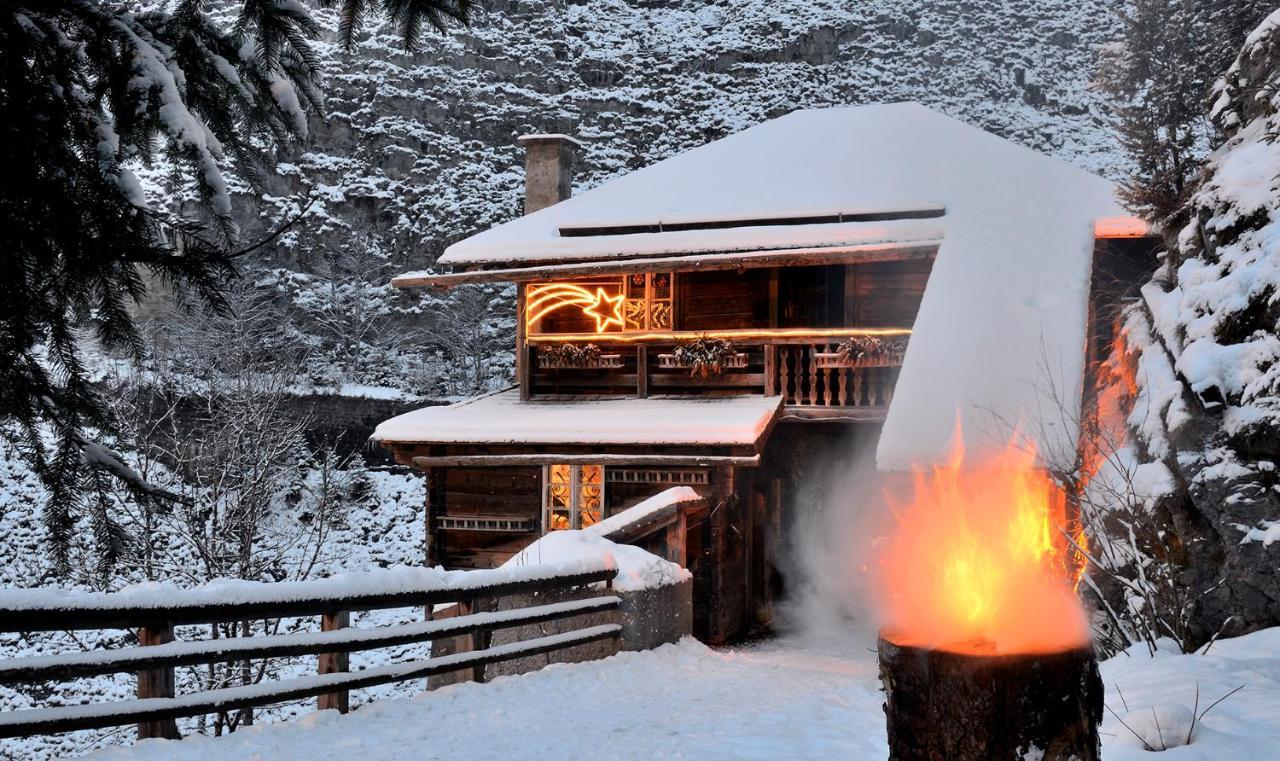 Naturhotel Huettenwirt Im Grossarltal Hüttschlag Esterno foto